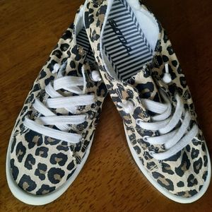 Leopard print slip on shoes